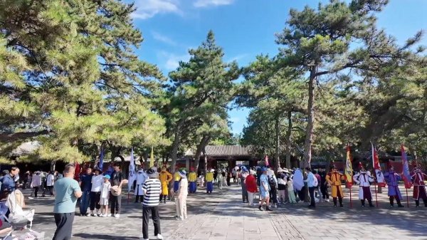 在线配资论坛官网 新华视点｜多元文旅绘就暑期画卷 夏日经济点燃消费热潮